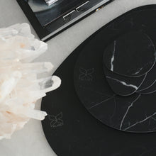 Load image into Gallery viewer, CIRCULAR PLATTERS NERO