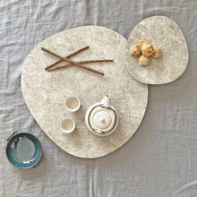 Load image into Gallery viewer, CIRCULAR PLATTERS GREY TUNDRA